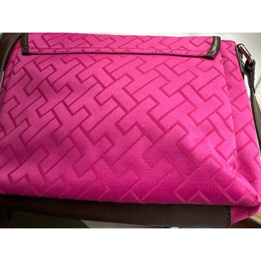 Tommy Hilfiger Pink Monogram Jacquard Nylon Crossbody Bag Brown Trim Gold Logo - Picture 10 of 11
